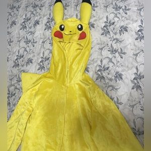 Pokémon Pikachu Halloween Costume Rise Pajama  5 Feets Heigh 11 Years And Up Xs